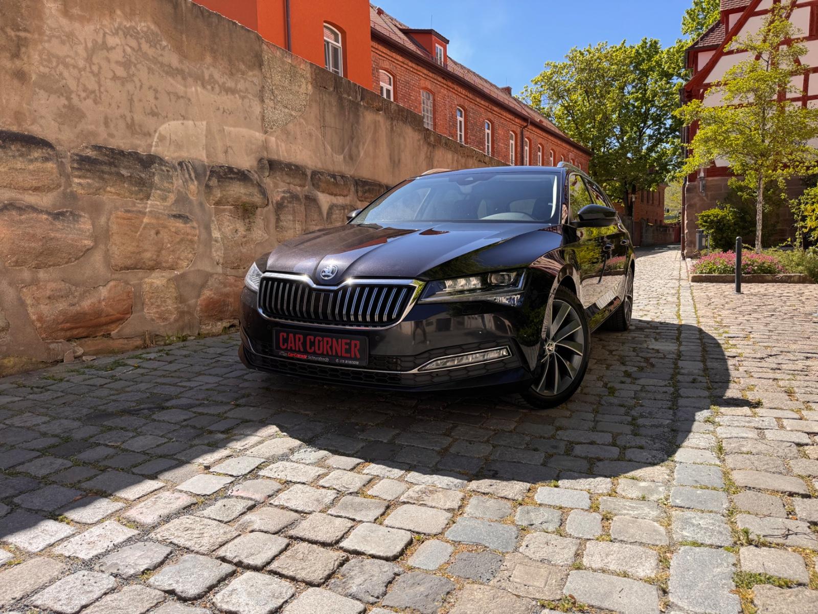 Skoda Superb Combi Premium Edition 4x4