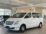 Hyundai H-1 Travel Trend*NAVI*RFK*8.SITZ*AUTOMA.*AHK*TÜV - : Van, Travel