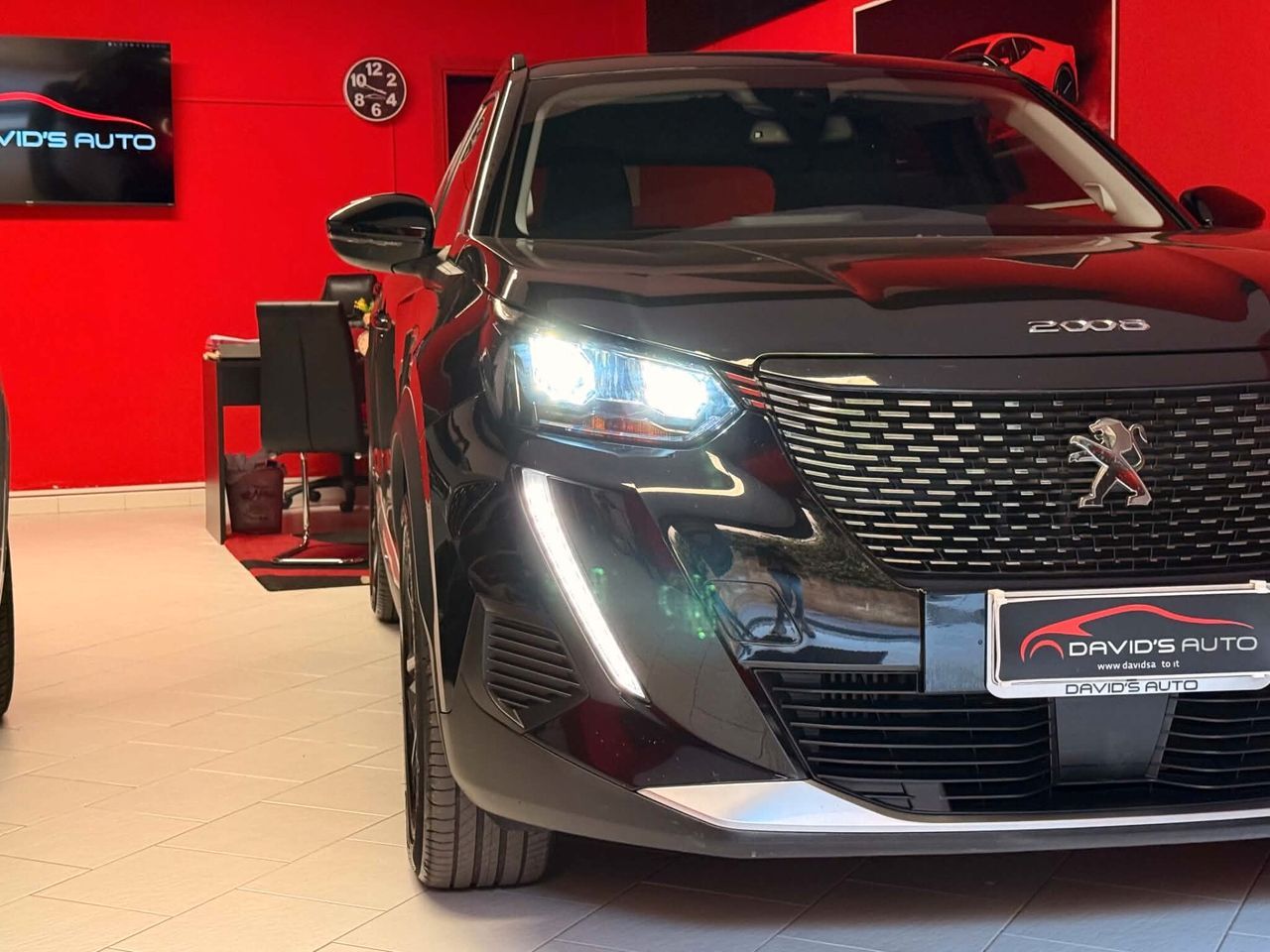 Peugeot 2008 BlueHDi 110 S&S Allure Pack imagem 2