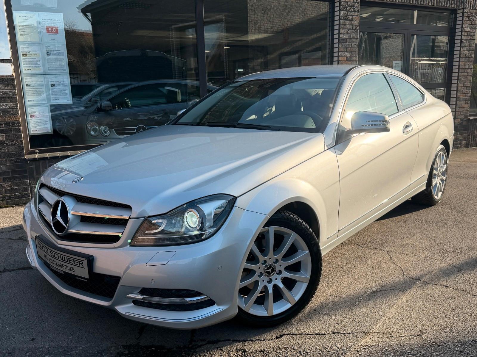 Mercedes-Benz C 180 Coupe Autom/Xenon/PDC/Tempo/Sitzh/TüvNeu/