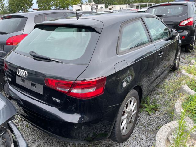 Audi A3 1,2 TFSI ,Navi+MMI.Klima,129 KM,Xenon,Euro 5