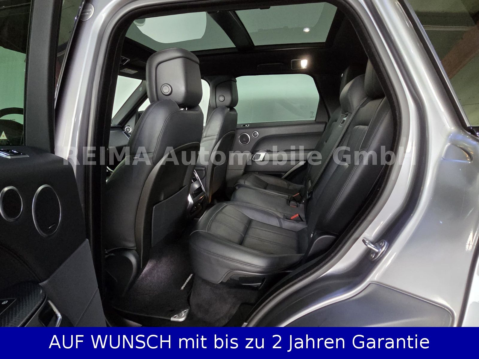 Fahrzeugabbildung Land Rover Range Rover Sport HSE P 400E Hybrid, Matrix