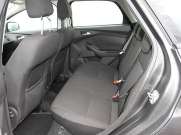 Ford Focus - 7
