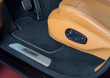 صورة مصغرة 15 لـ 2023 Aston Martin DBX