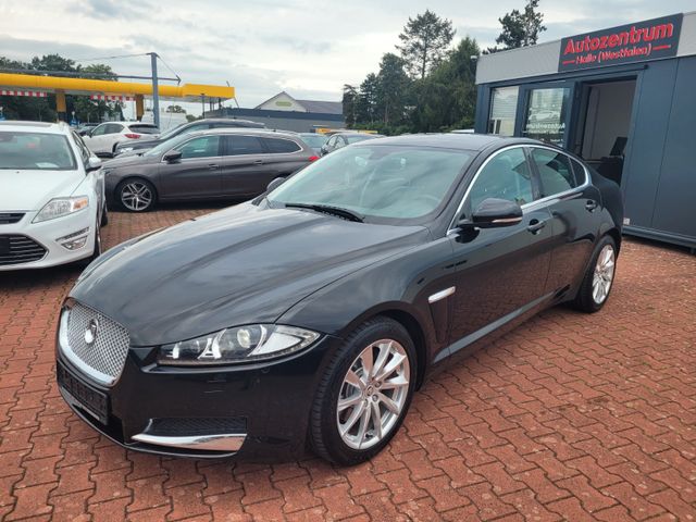 Jaguar XF 2.2 Diesel*NAVI*LEDER*SHZ*PDC*1.HAND*