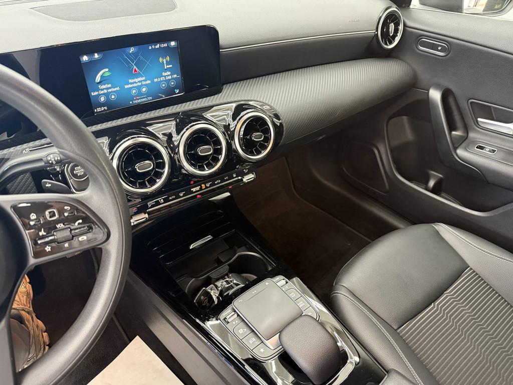 Mercedes-Benz CLA e, 1.Hd., Leder, MBUX, миниатюра 22