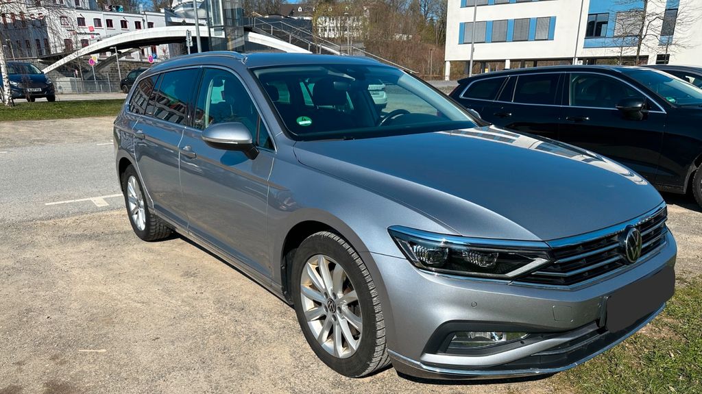 Image of Volkswagen Passat Variant