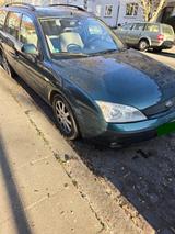 Ford Mondeo Kombi Anhängerk. 1.8 Benzin TÜ... - Ford Mondeo aus 2001: Kombi