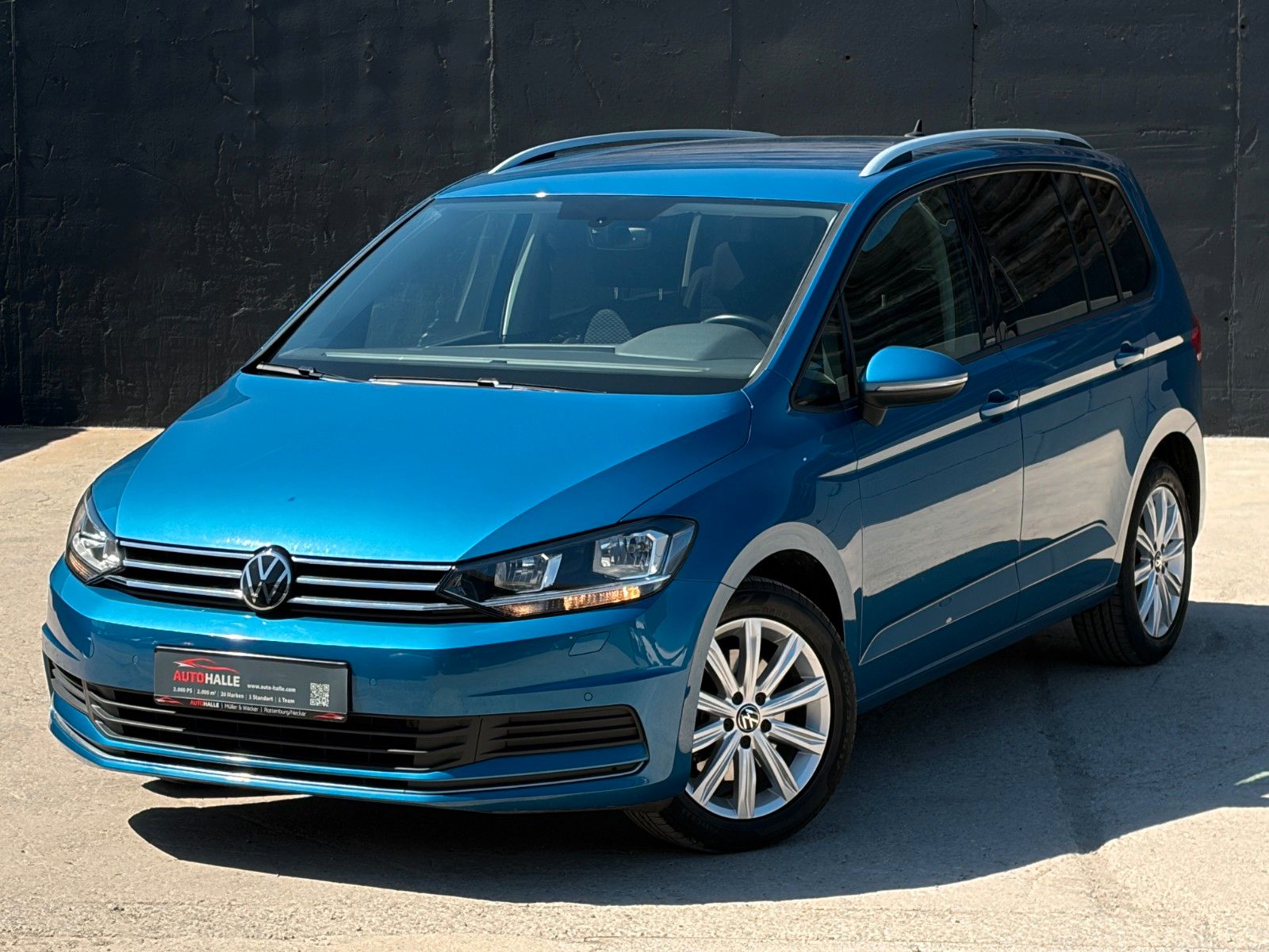 Fahrzeugabbildung Volkswagen Touran 1.5 TSI United SHZ ACC PDC StHz CarPlay