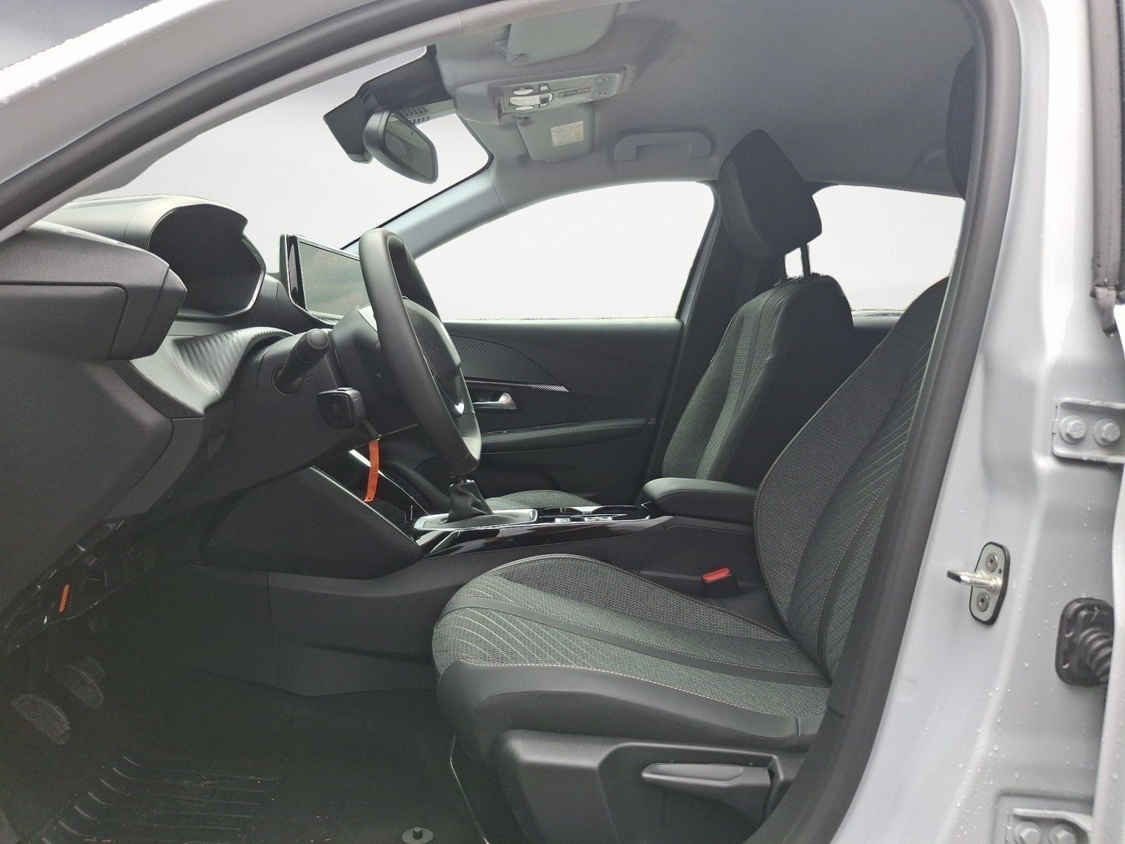 Peugeot 208 - Bild 8