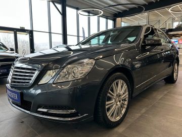 MYAUTOCENTER – Gebraucht- und Jahreswagen mit Werkstattservice in Pfaffenhofen Mercedes-Benz E 220 CDI Limousine BlueEfficiency *2. Hand*SHZ*