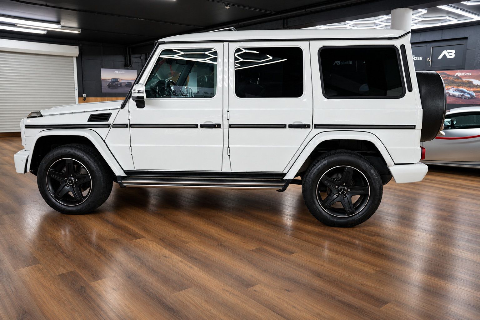 Fahrzeugabbildung Mercedes-Benz G 350 d*AMG*S-Dach*HarmanKardon*Memory*Sitzklima