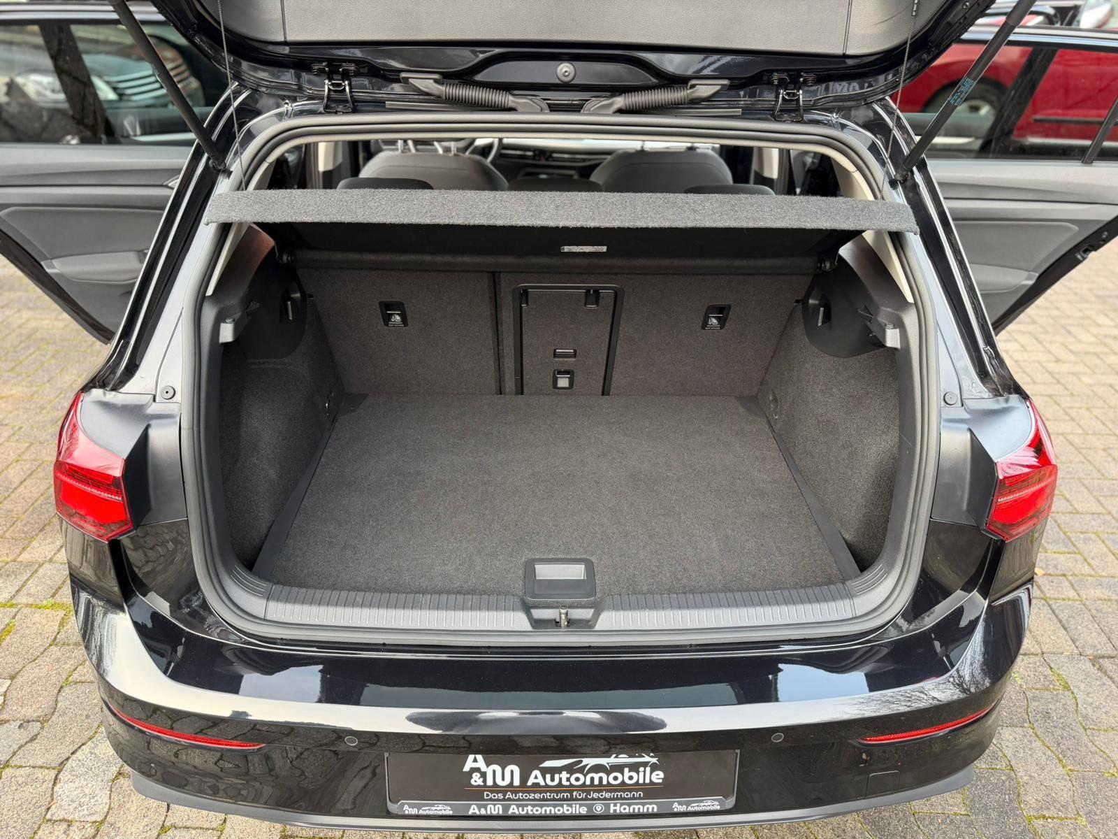 Volkswagen Golf VIII Lim. Life*Navi/Pano/IQ-Light/Kam/SHZ*, миниатюра 13