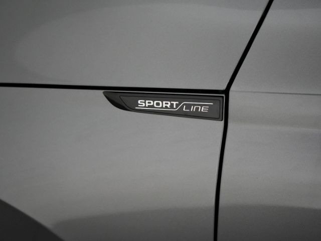 Octavia COMBI SPORTLINE TSI DSG+AHK+NAVI+360 GRA
