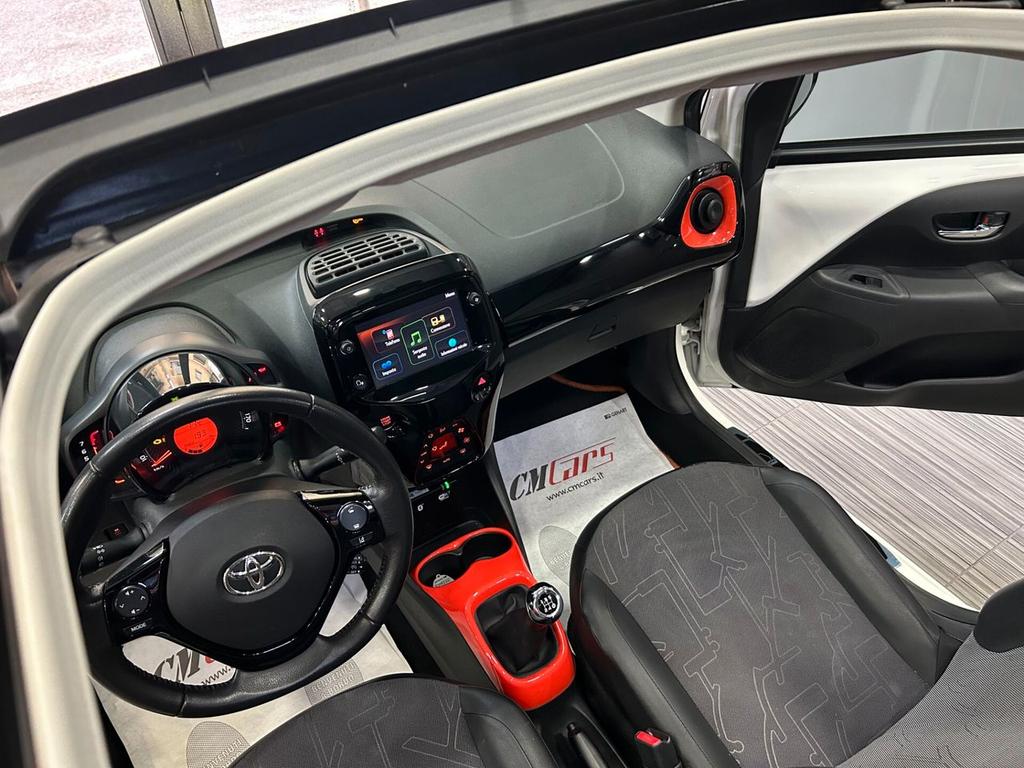 Toyota Aygo (X)