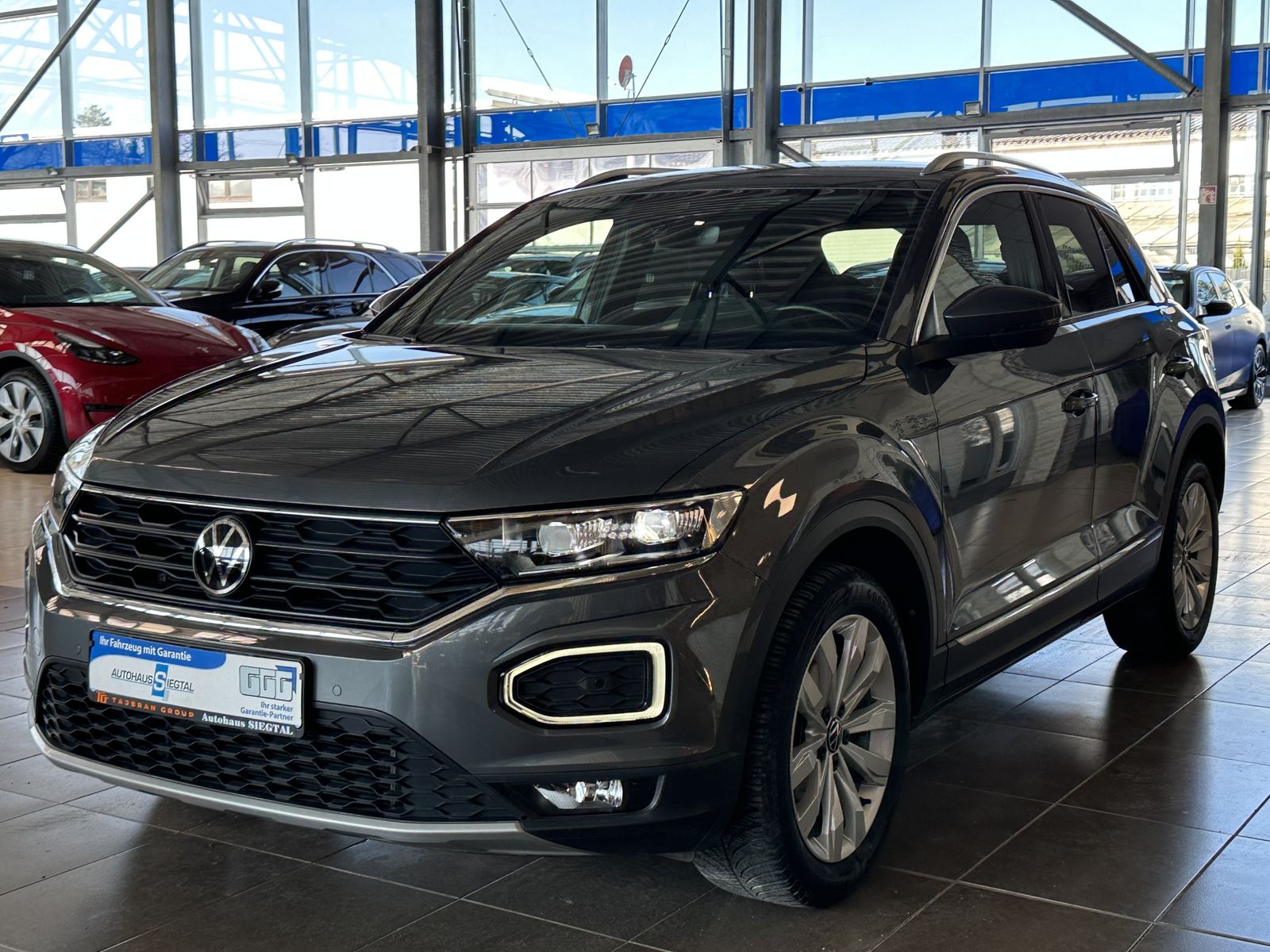 Volkswagen T-Roc Sport*ACC*SHZ*R.Cam*Navi*CarPlay*Voll-LED*