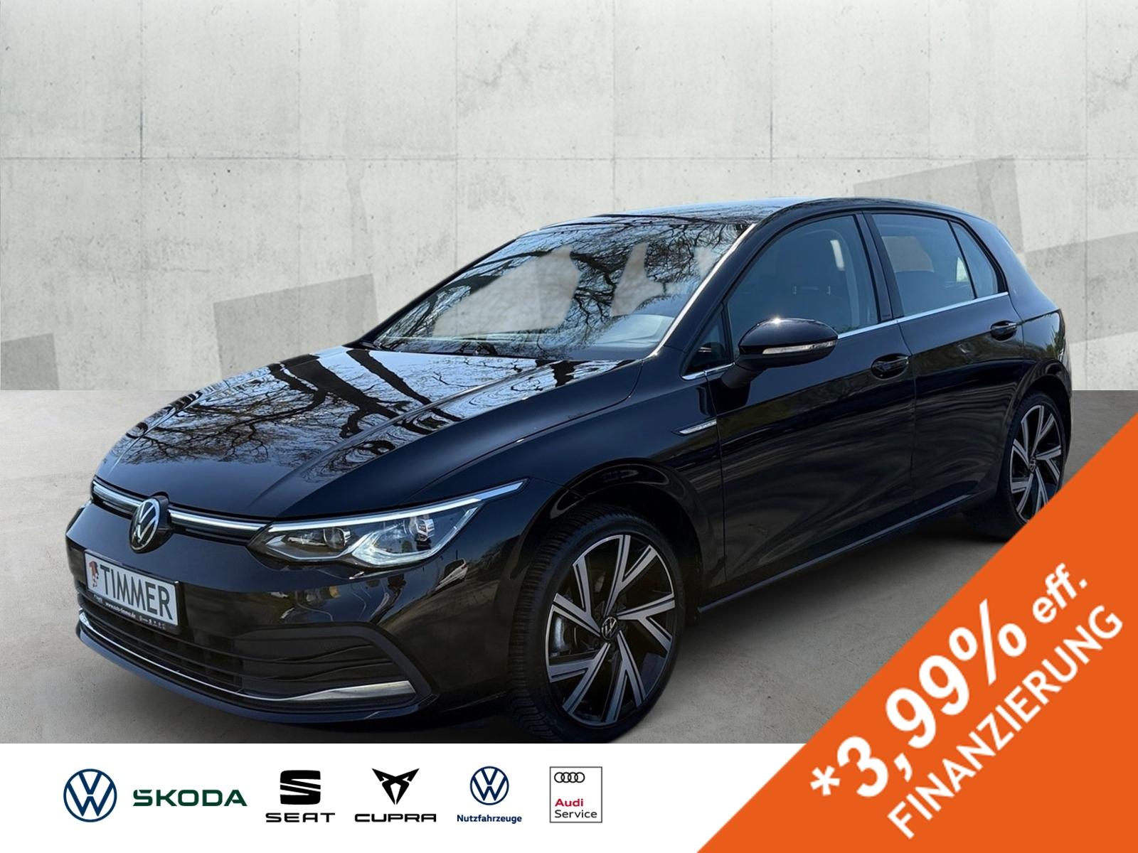 Volkswagen Golf VIII 1.5 eTSI DSG STYLE +AHK +LED +ACC +RKA