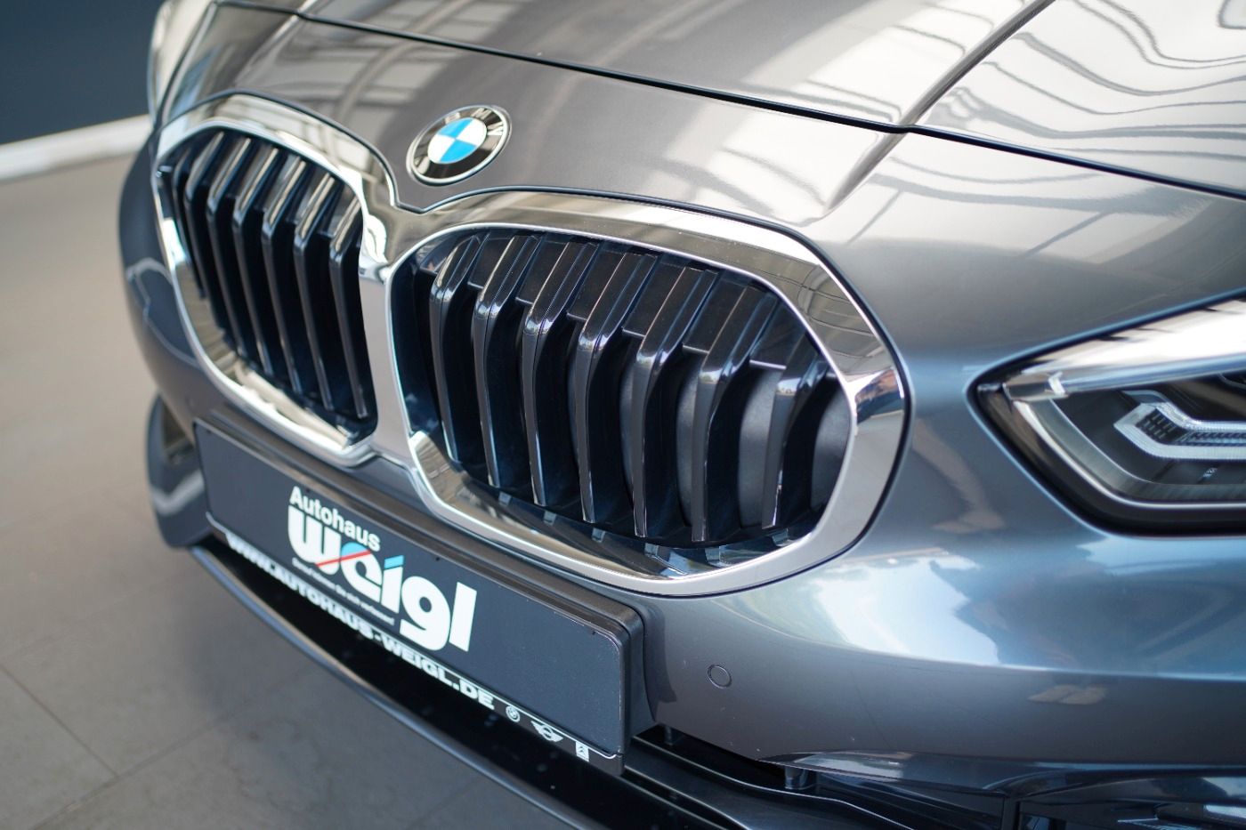 Fahrzeugabbildung BMW 120dA xDrive Sport Line +Fernlichtassis+Klima+PD