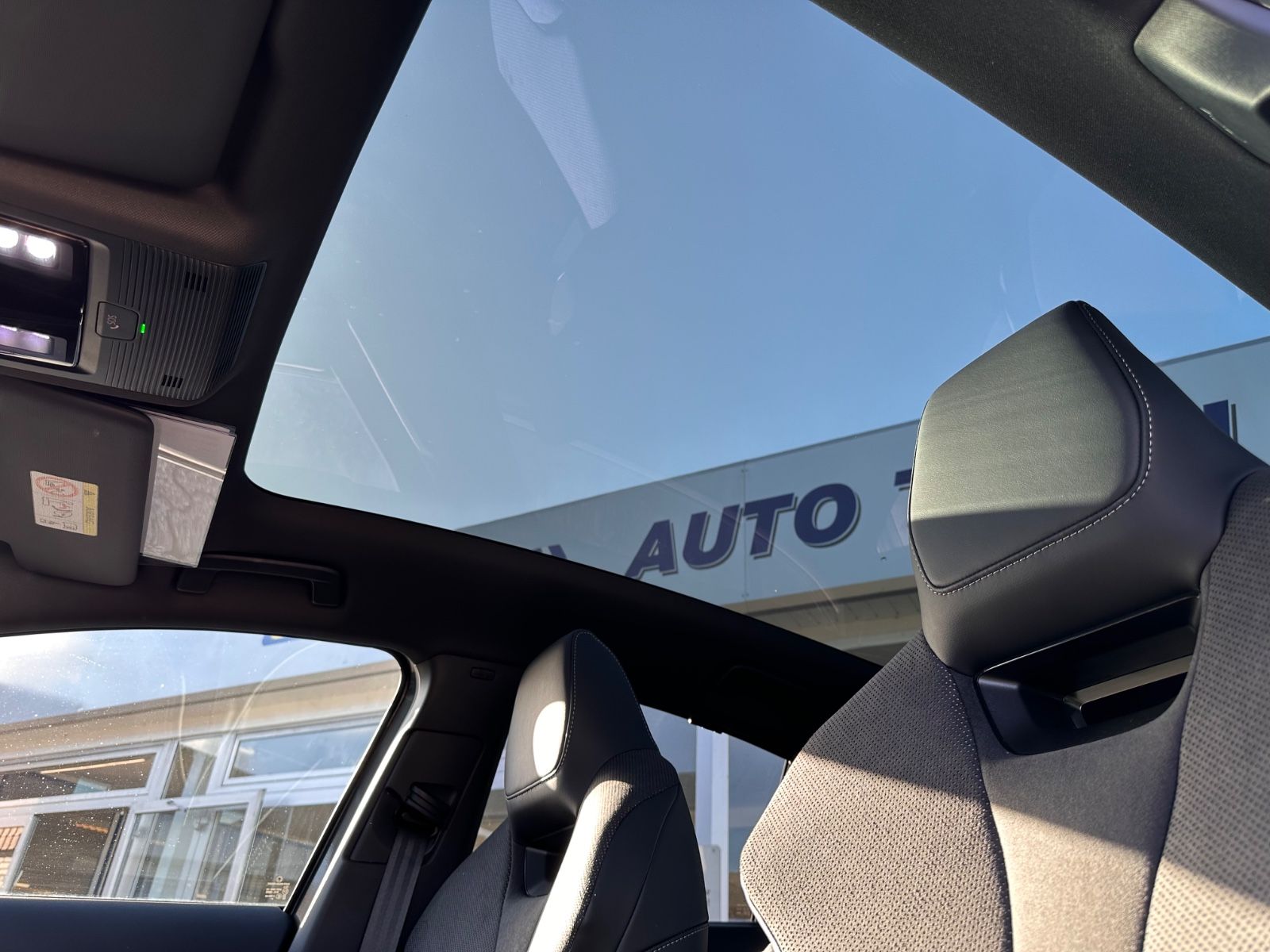 Fahrzeugabbildung SKODA Enyaq Coupé 85 Sportline Pano/Matrix/ACC/APP/21"