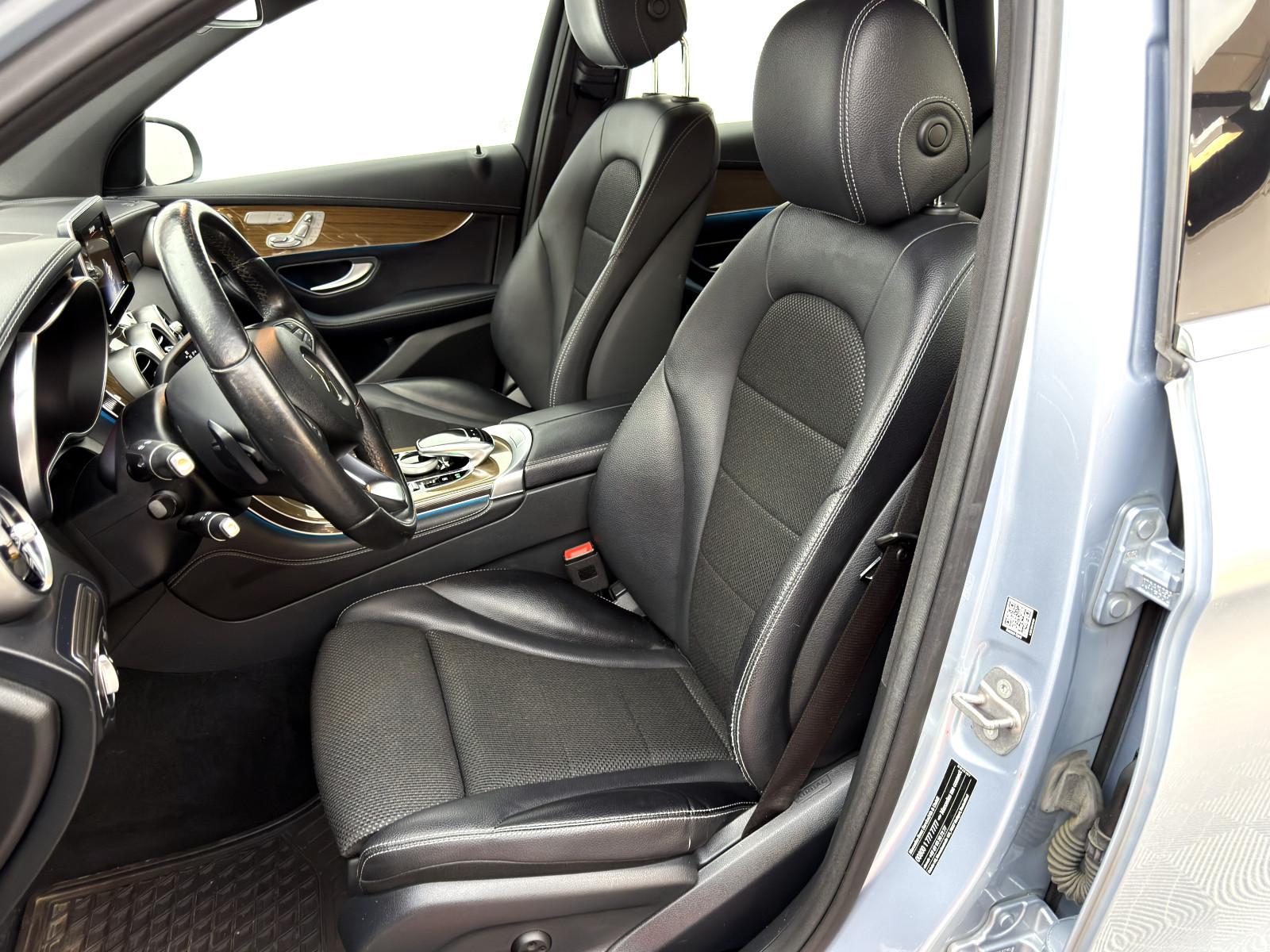 Mercedes-Benz GLC 250 4Matic *LED*SHZ*Navi*RFK*