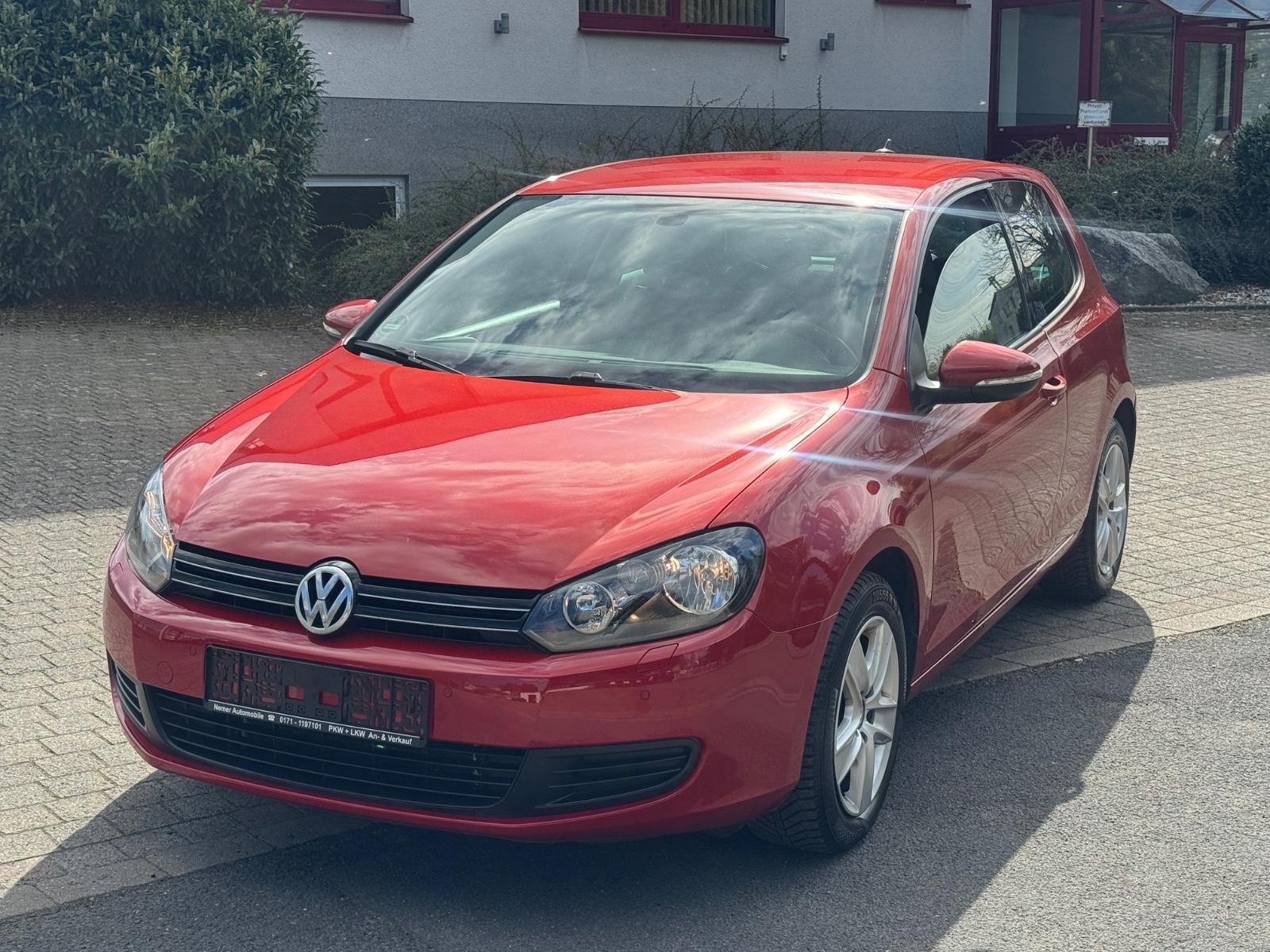 Volkswagen Golf 1.2 TSI DSG Trendline Tüv 4-2028 Neu