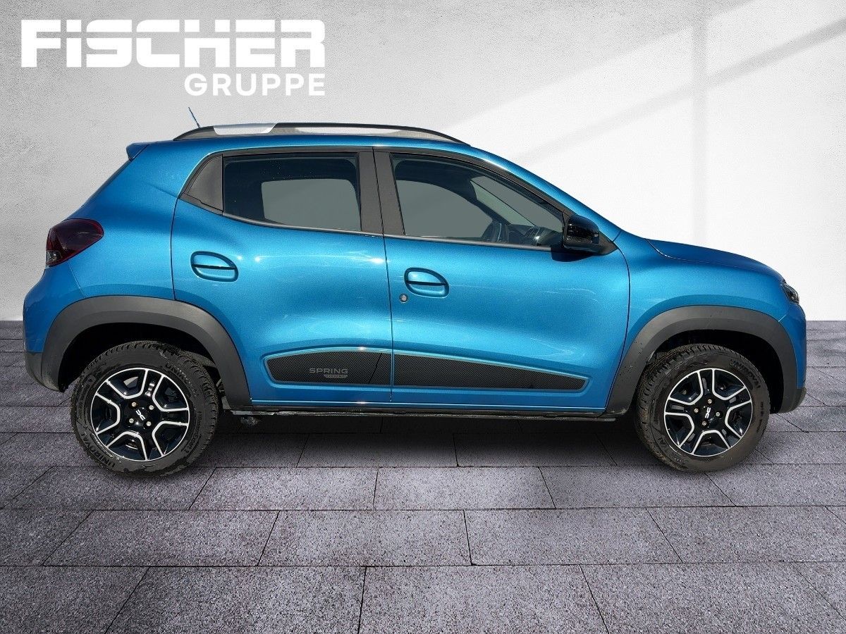 Fahrzeugabbildung Dacia Spring Essential 45 CCS Kamera