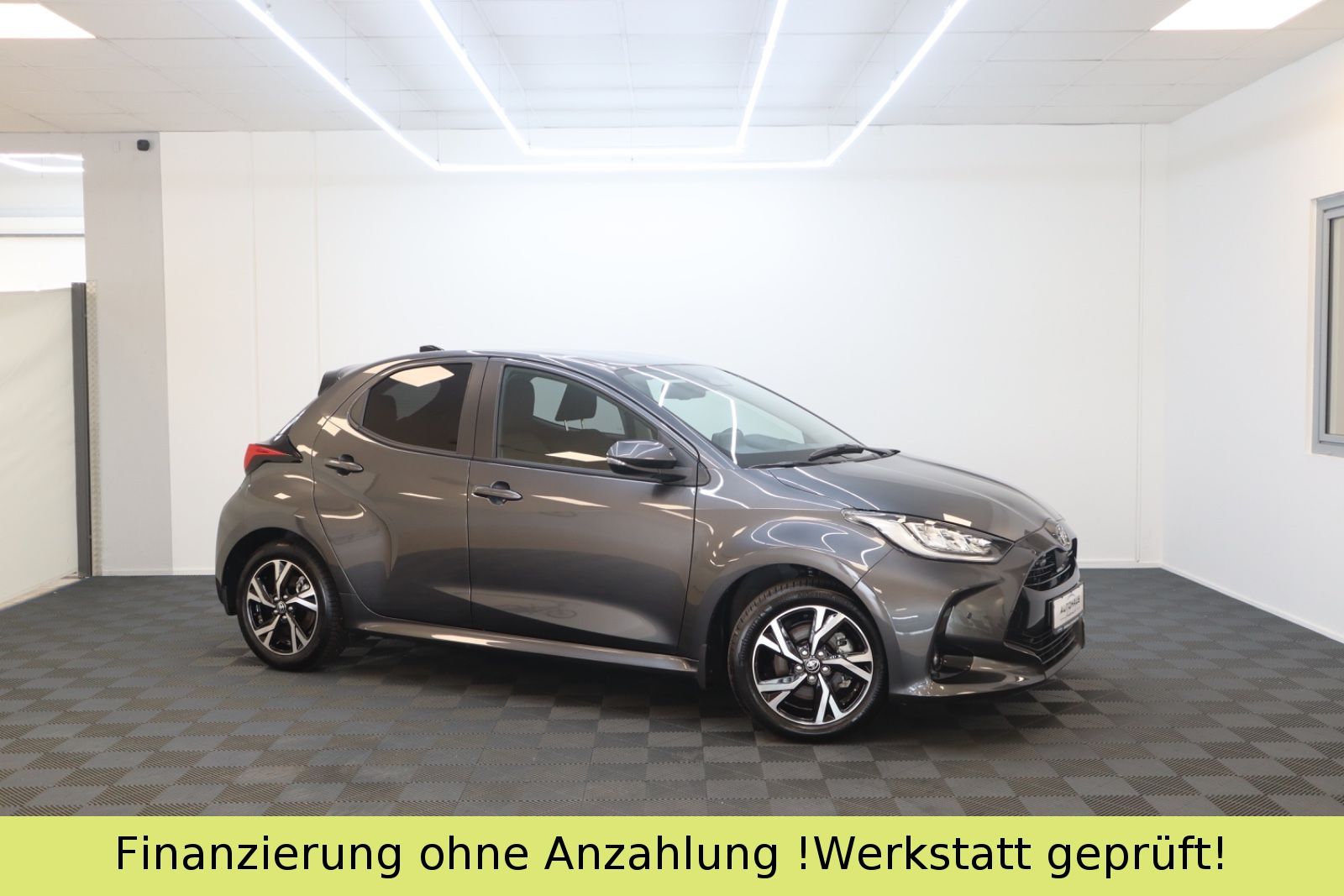Toyota Yaris Hybrid Comfort*CARPLAY*CAM*LED