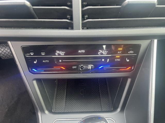 Volkswagen Taigo 1.0 TSI DSG Style MATRIX ACC NAVI SHZ ALU