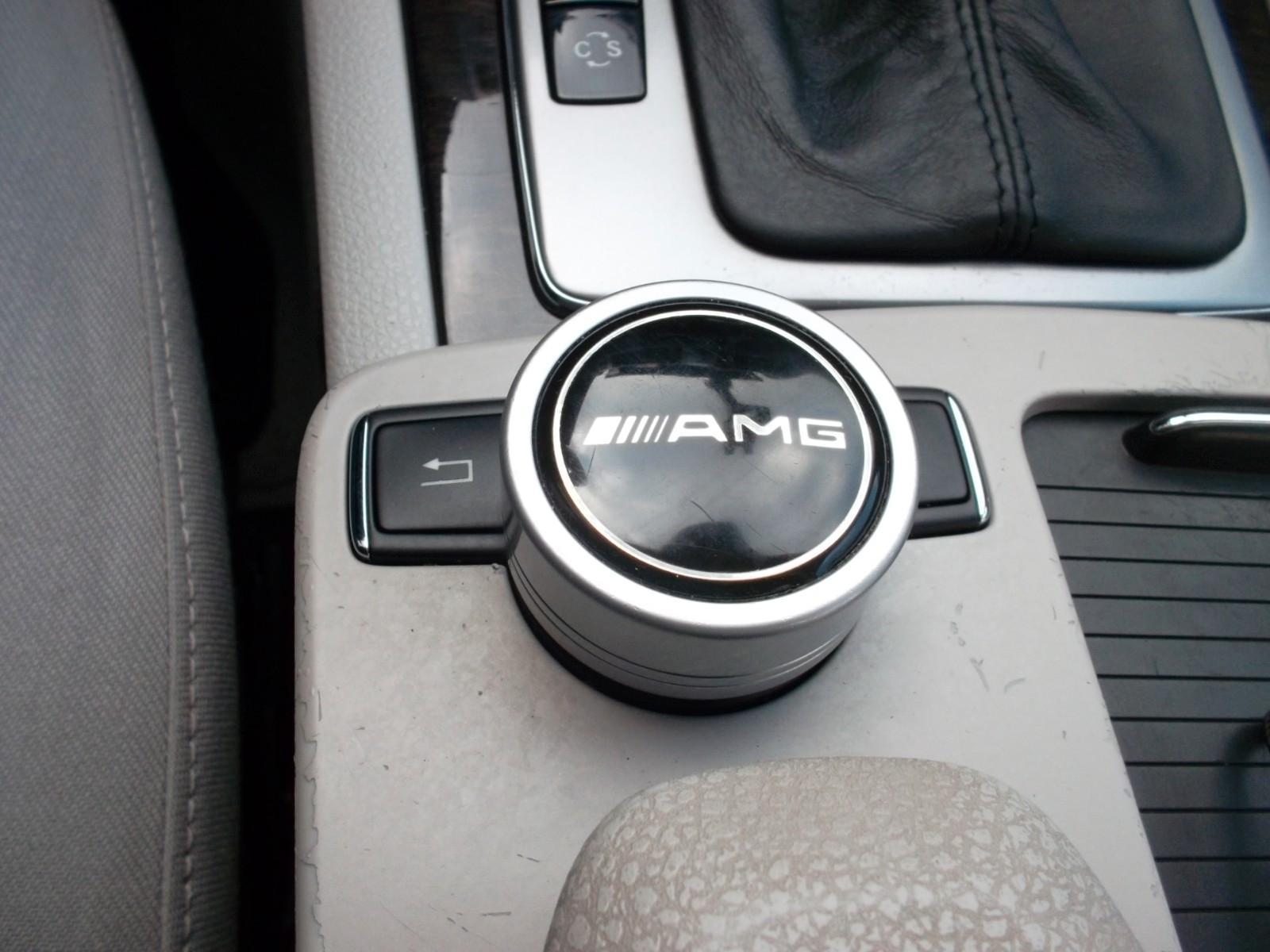 Mercedes-Benz C200 2009 — photo 17