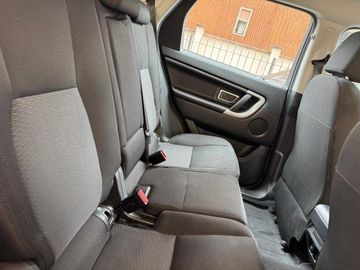 Land-Rover Discovery Sport - 11