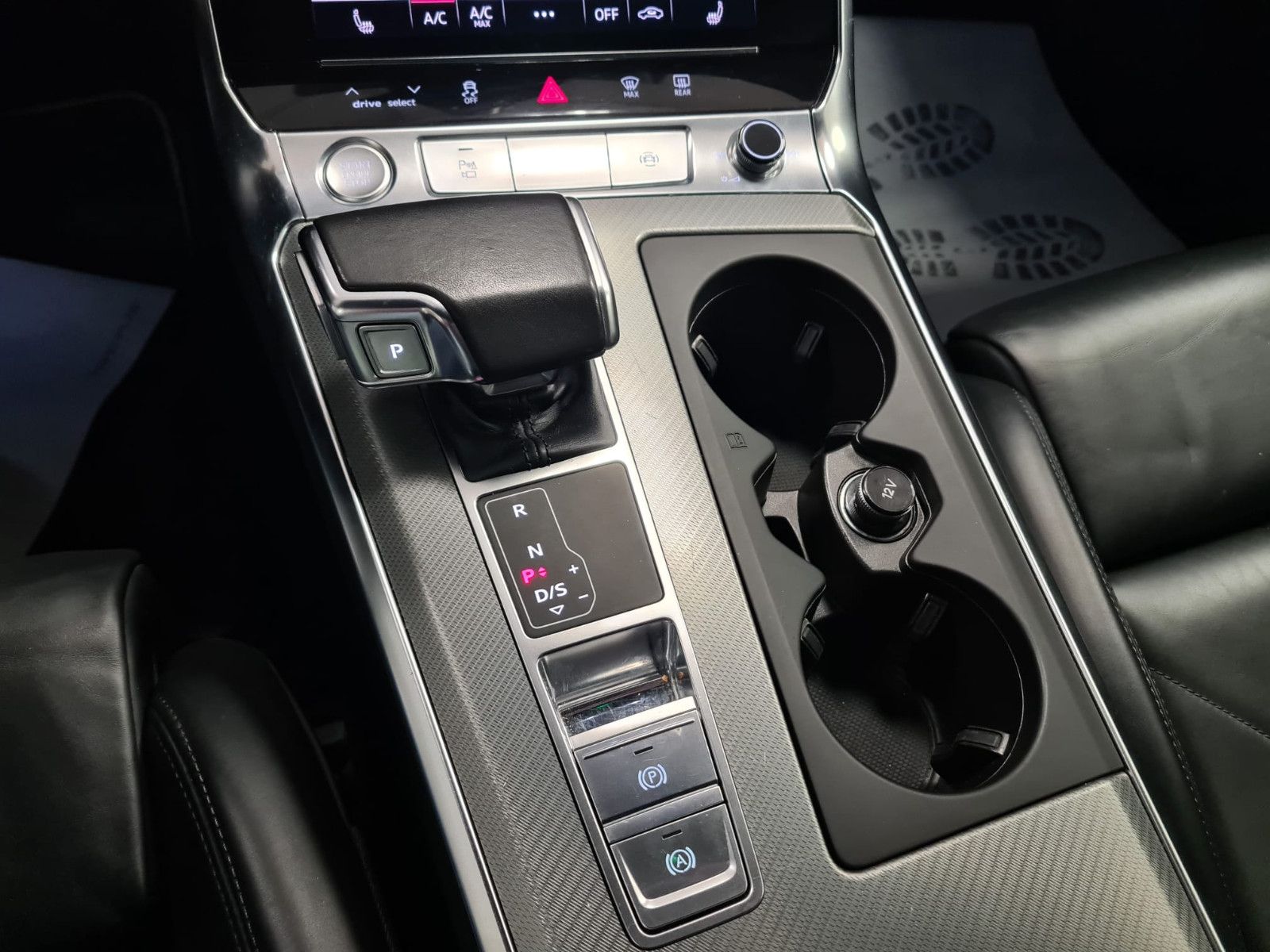 Fahrzeugabbildung Audi A6 Avant 50 TDI quattro sport /LEDER/MATRIX-LED