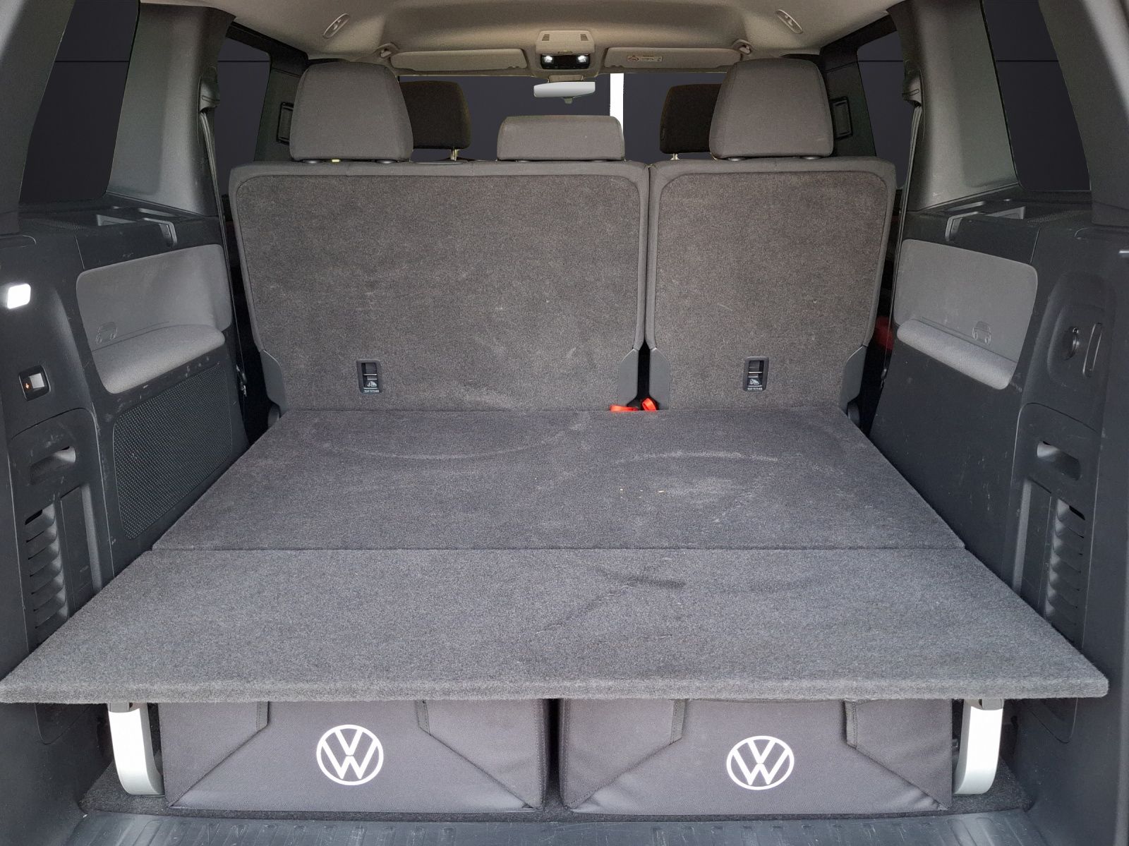 Fahrzeugabbildung Volkswagen ID. Buzz Pro 5-Si LED AHK Navi ACC RFK SH 19"