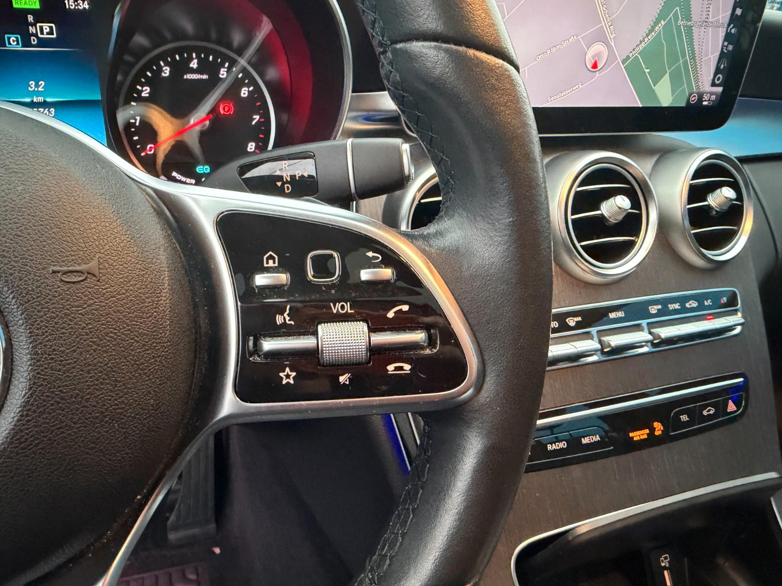 Mercedes-Benz C-Class Limousine 4Matic Burmester,PANO,Kamera uvm, миниатюра 18
