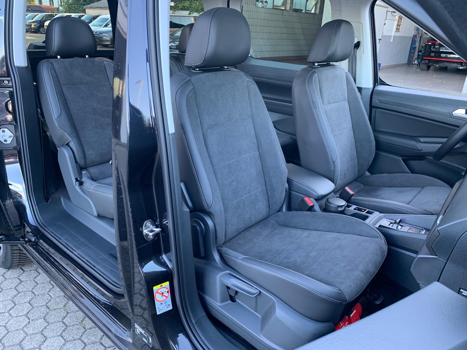 Volkswagen Caddy Maxi Style eHybrid AHK Panorama Kamera App