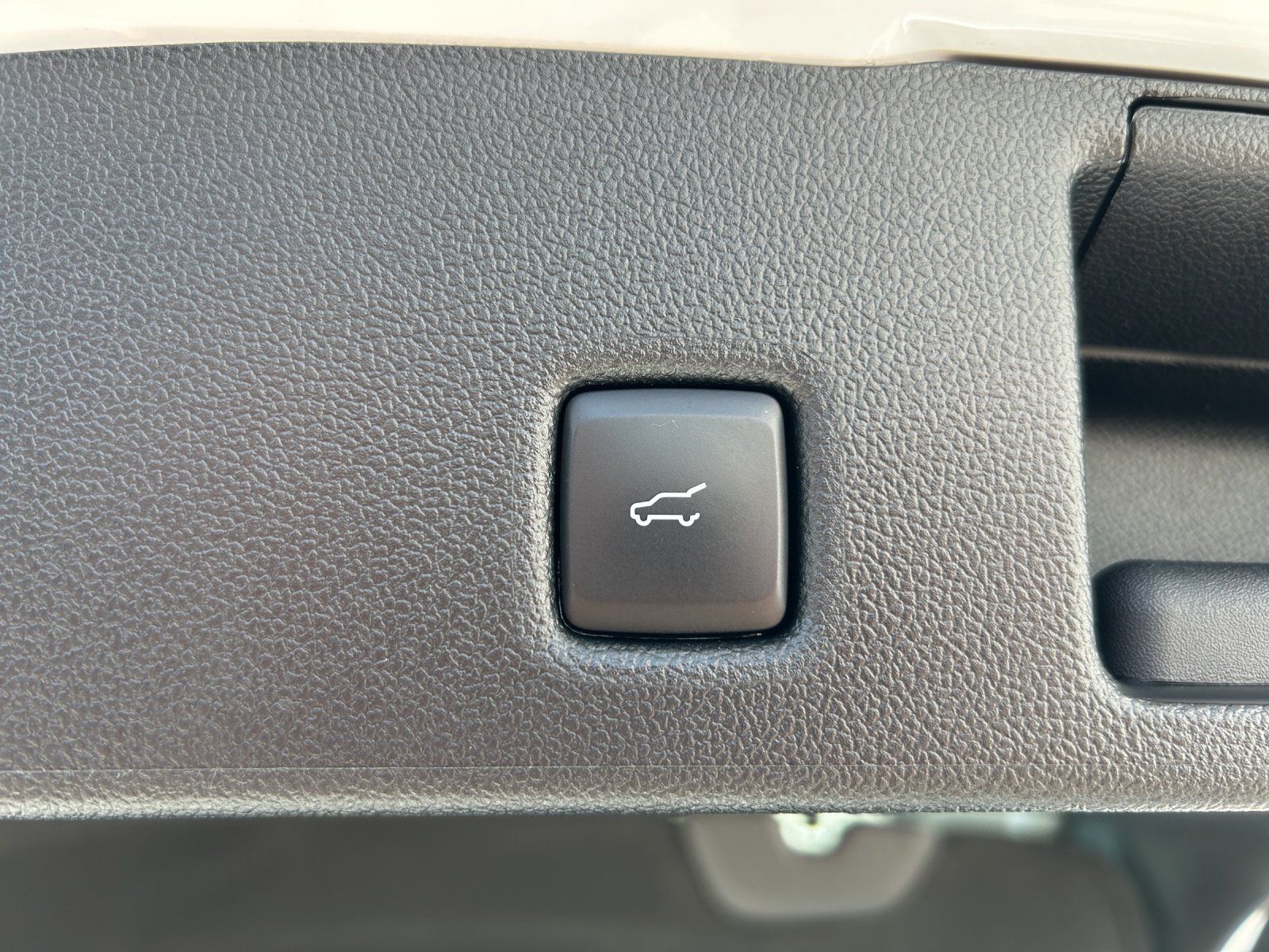 Fahrzeugabbildung Ford Kuga 2.5 Duratec Plug-in-Hybrid ST-Line X/PANO/