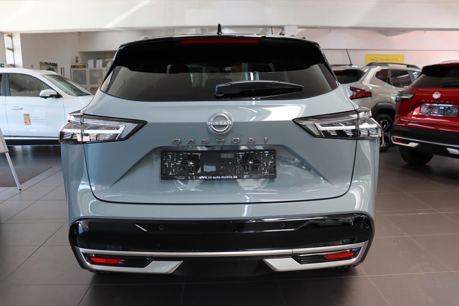 Nissan Qashqai 1.3 Tekna+ PLUS Memory BOSE HUD20 SOFORT