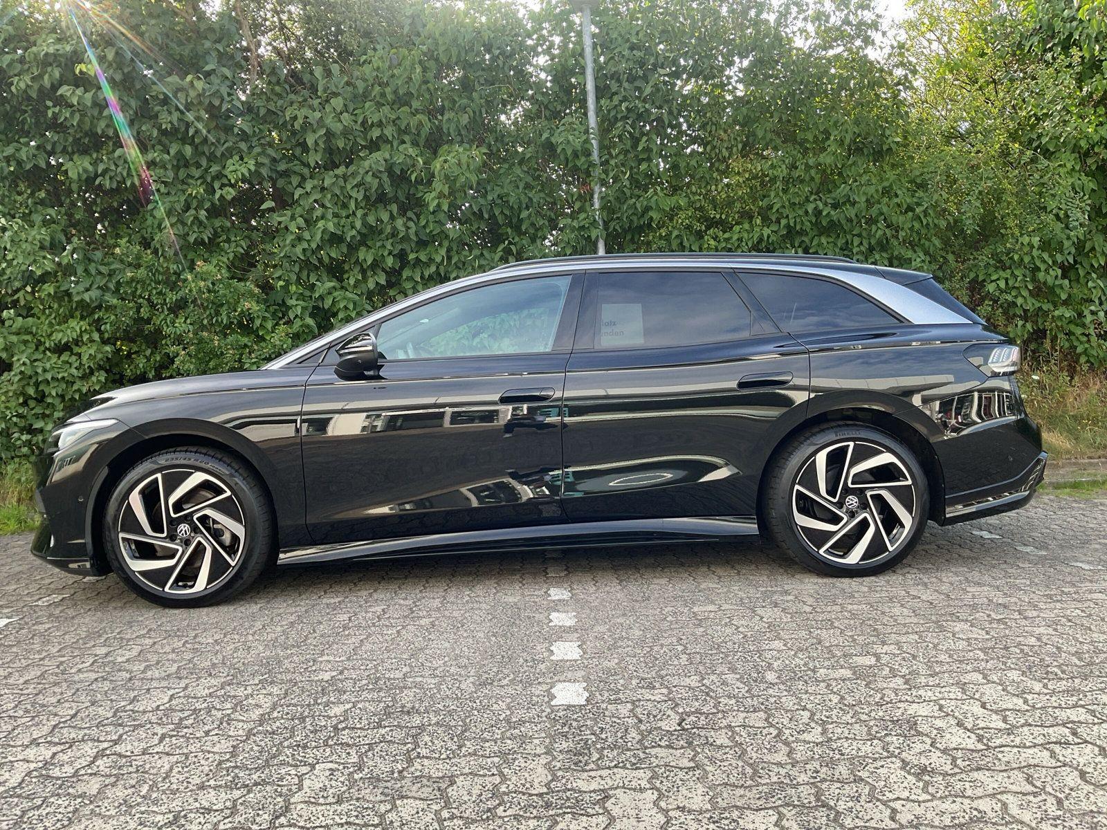 Volkswagen ID.7 Tourer Pro AHK Navi ACC IQLight EasyOpen