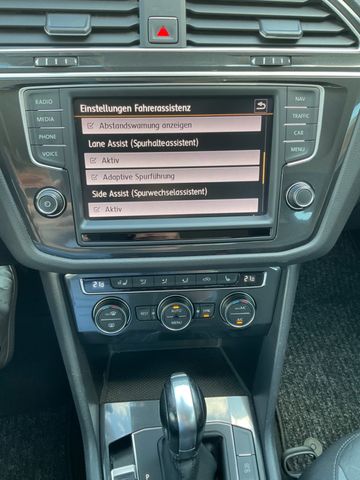 Fahrzeugabbildung Volkswagen Tiguan 2.0 TDI SCR 4Motion,Kamera,AHK,Spur,Tele
