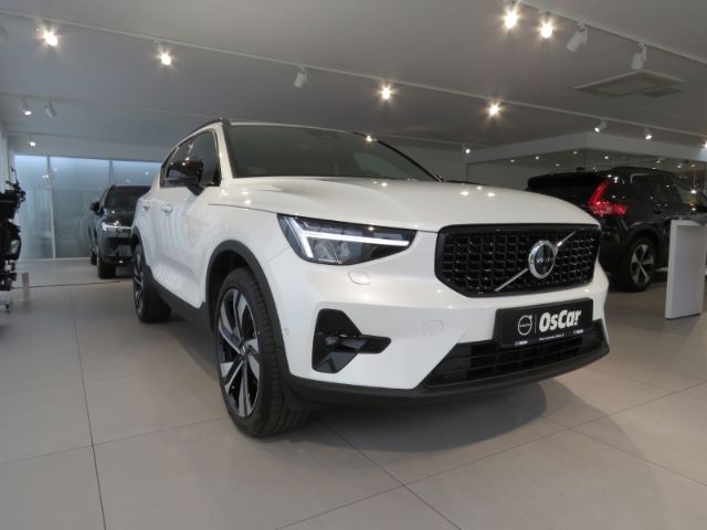 Volvo XC40 B4 Plus Dark 20'' AHK Fahrerassistenz-P. 36