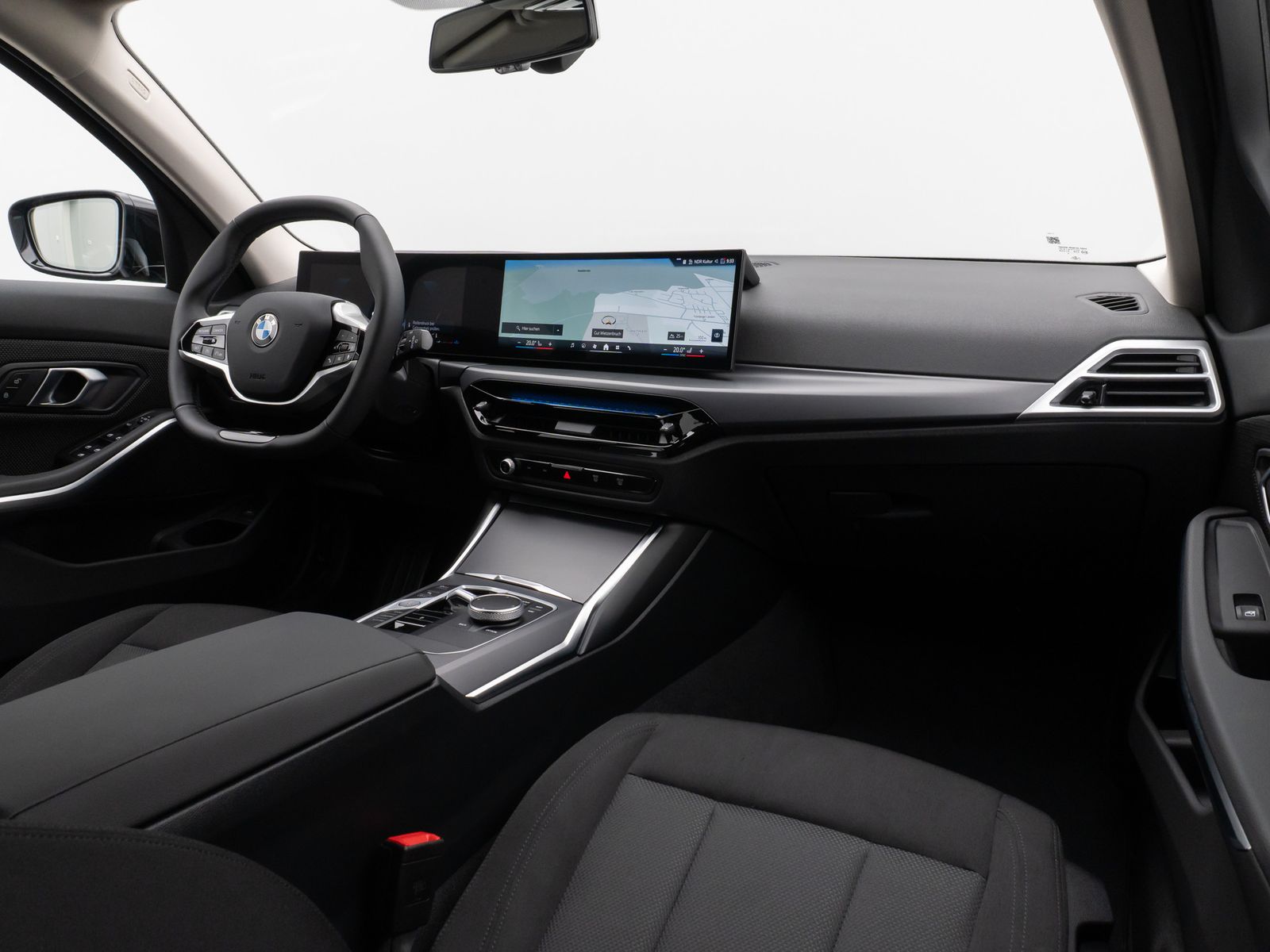 Fahrzeugabbildung BMW 318i Kamera DAB CockPit+ Alarm Geschwindigkeitsr