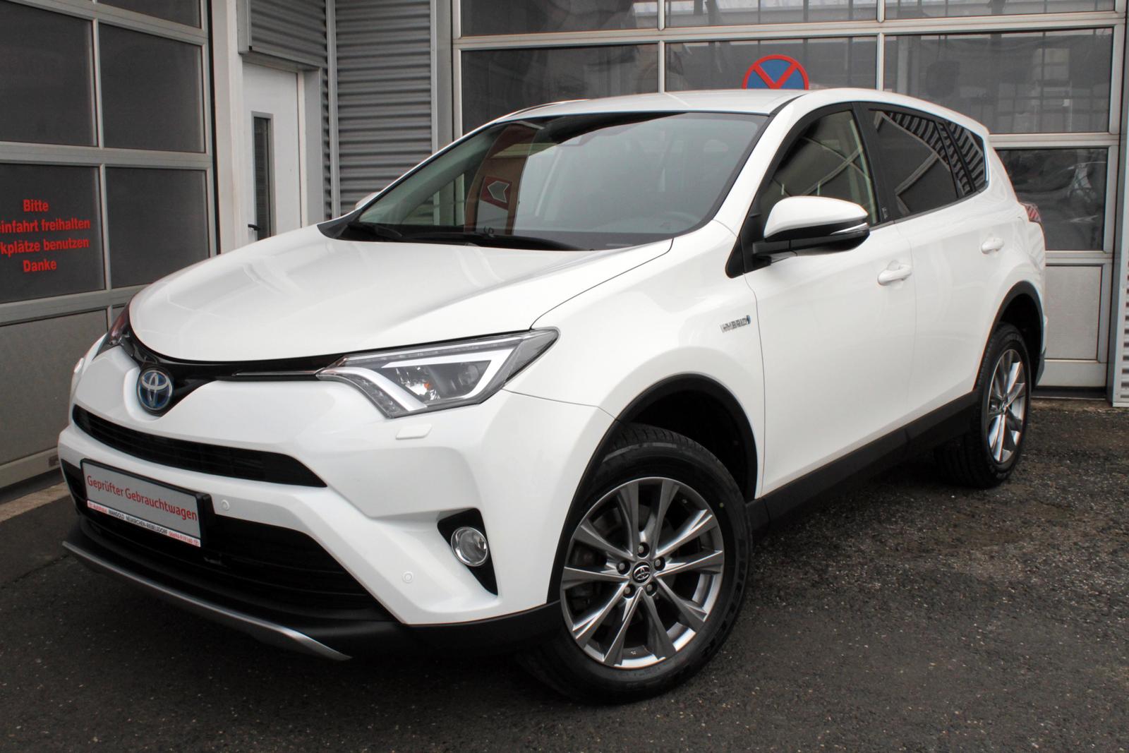 Toyota RAV 4 2.5 4x2 Hybrid Team D  WENIG KILOMETER !!!