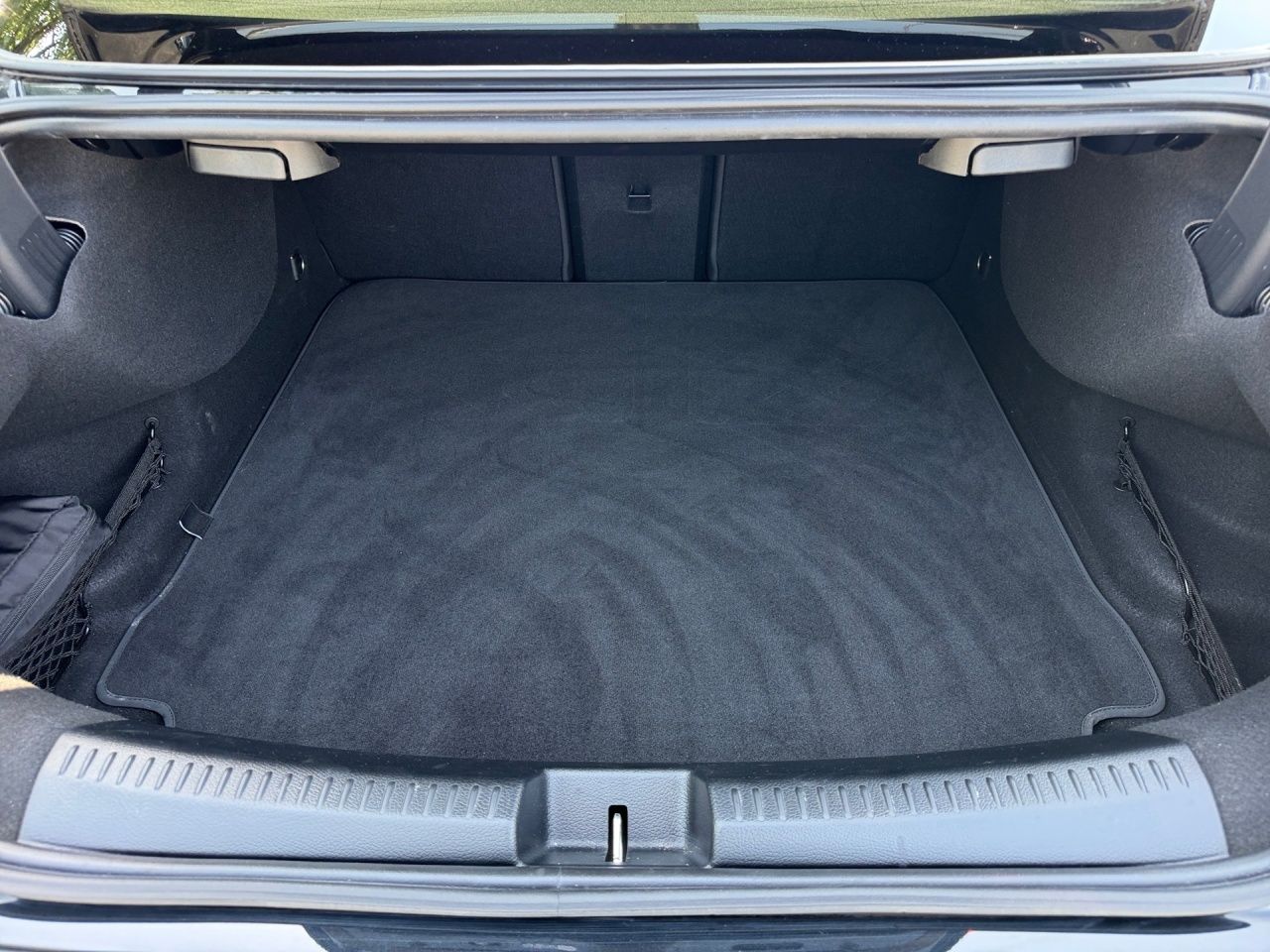 Fahrzeugabbildung Mercedes-Benz AMG CLA 35 4M Coupé AHK+PANO+RIDE C.+NIGH+MULTIB