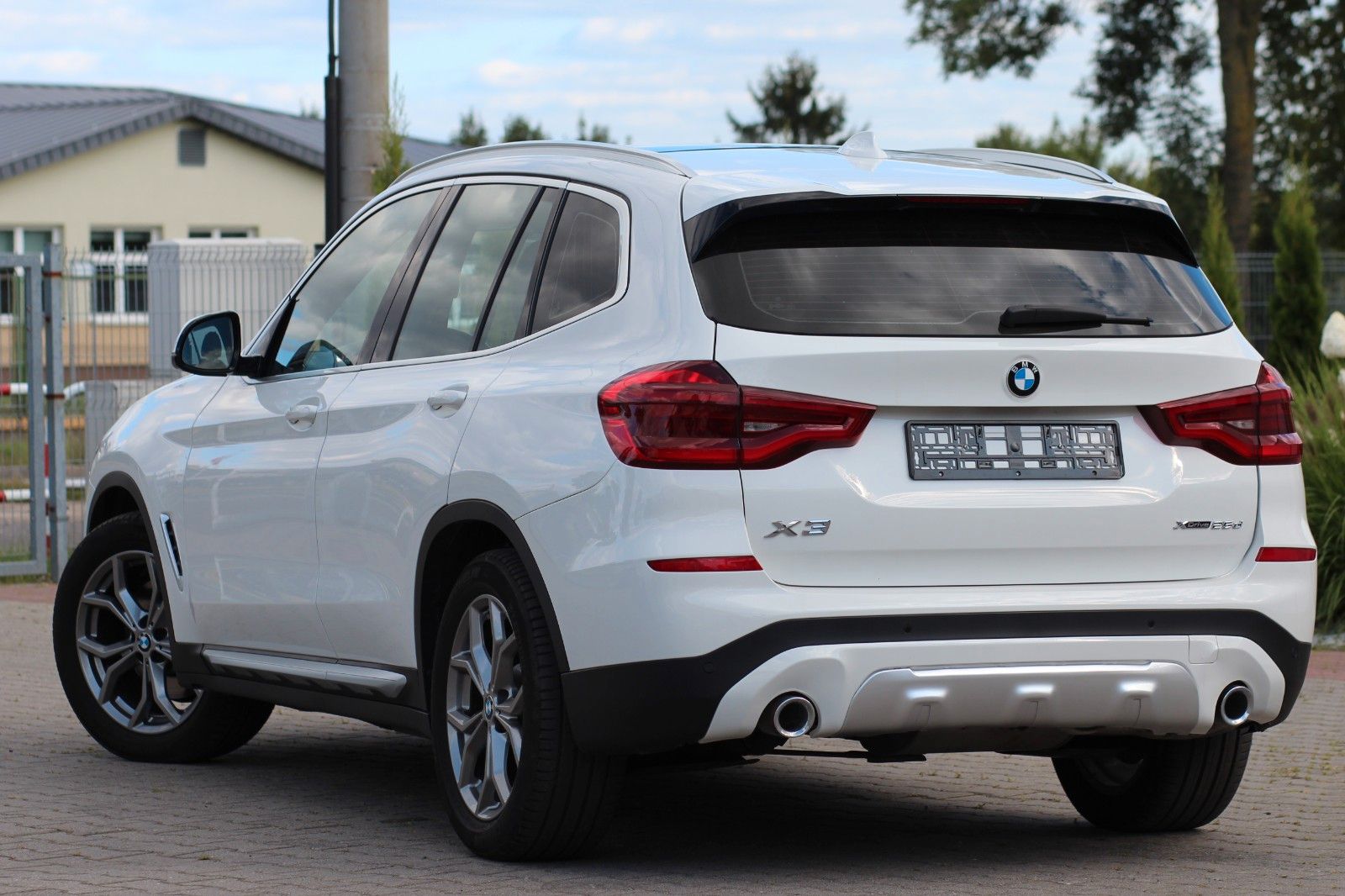 BMW X3 xDrive 25 d xLine LED PANORAMA PDC AHK HK-L7 foto 5
