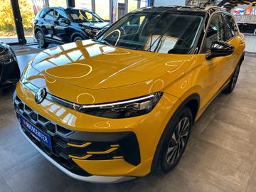 Volkswagen T-Roc *1.HAND*19%*LKHZ*ACC*CARPLAY*MASSAGE*CAM