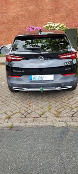 Opel Grandland (X) 1.2 Turbo 96kW Innovation Auto... - schwarze Opel Grandland (X)