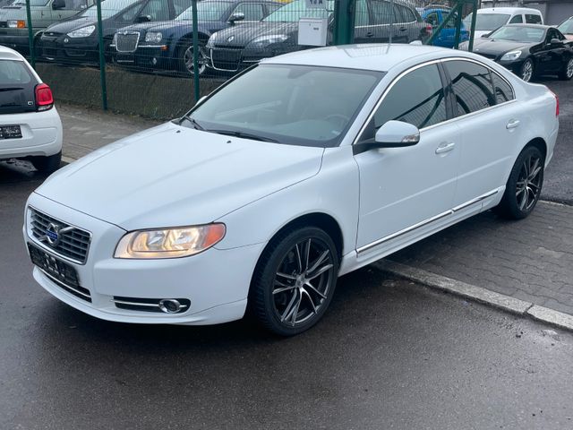 Volvo S80 D5  Executive NAVI LEDER AUTOMATIK