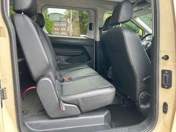 Volkswagen Caddy Maxi - 9