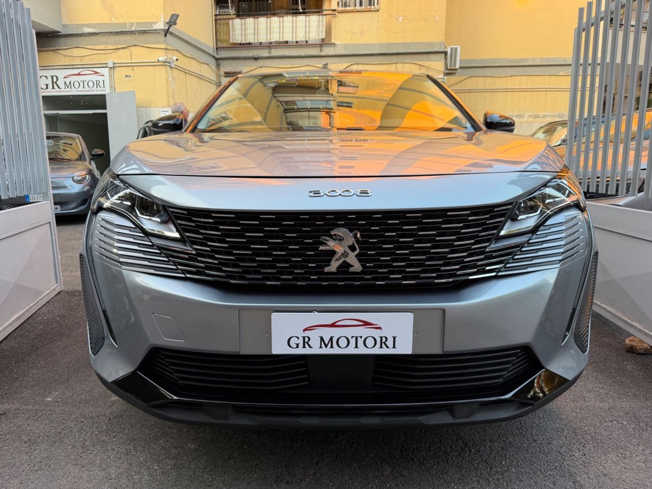 Peugeot 3008 BlueHDi 130 S&S EAT8 Allure imagem 2