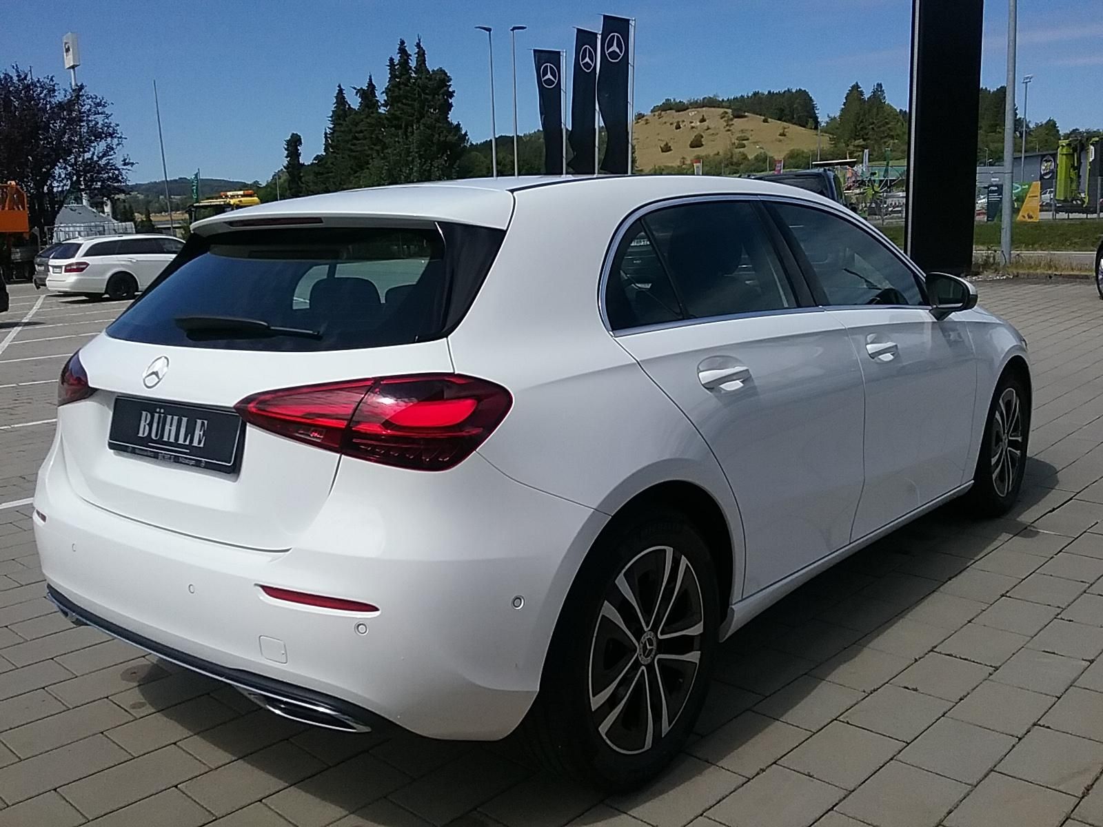 Mercedes-Benz A 180 PROGRESSIVE ADVANCED+LED+KAMERA+WINTERPAKE imagem 3