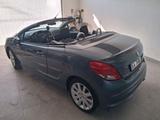 Peugeot 207 1.6 8V HDi 112CV CC Féline - Peugeot 207: Hdi